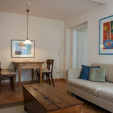 Goethezimmer An Der Ilmbrücke